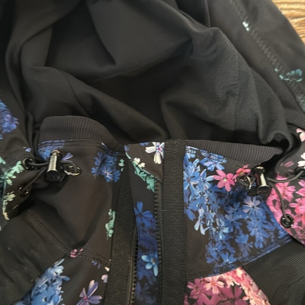 Lululemon run bandit “ petal pop” size 8 - Picture 8 of 11
